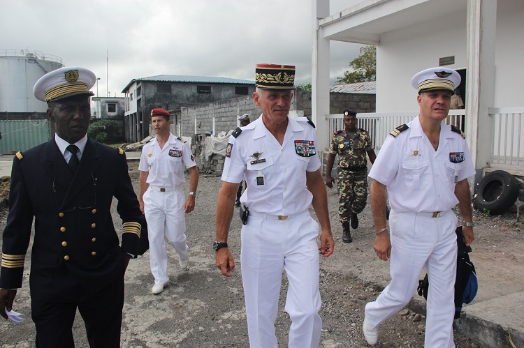 image Sécurité maritime: Visite des Forces armées de la zone Sud de l’océan indien à la Garde-côte